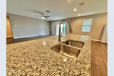30565 W Clarendon Avenue, Buckeye, AZ 85396 - Photo 8