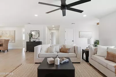19430 N Willowcreek Circle, Sun City, AZ 85373 - Photo 8