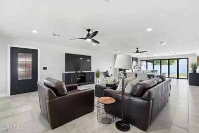 8233 E Monterosa Street, Scottsdale, AZ 85251 - Photo 10