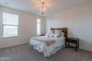 25424 N 19th Dr, Phoenix, AZ 85085 - Photo 18