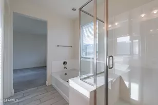 25424 N 19th Dr, Phoenix, AZ 85085 - Photo 14