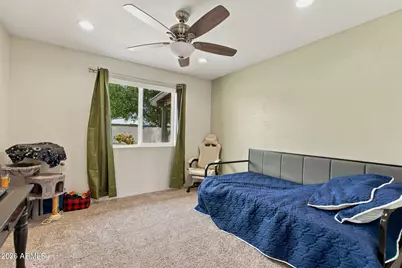 2916 W Meadow Drive, Phoenix, AZ 85053 - Photo 18