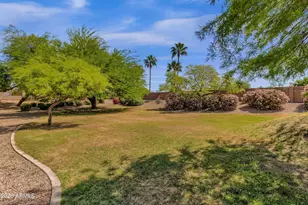 13864 N 91st Ln, Peoria, AZ 85381 - Photo 24