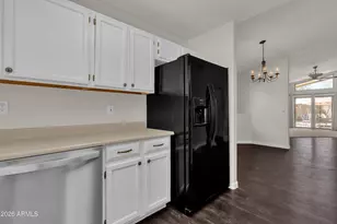 13864 N 91st Ln, Peoria, AZ 85381 - Photo 6