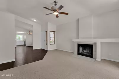 13864 N 91st Lane, Peoria, AZ 85381 - Photo 2