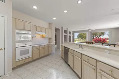 18415 N Laguna Azul Drive, Surprise, AZ 85374 - Photo 16