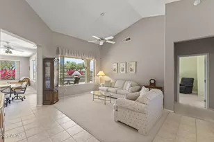 18415 N Laguna Azul Dr, Surprise, AZ 85374 - Photo 8