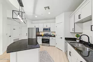 945 E Playa Del Norte Dr, Tempe, AZ 85288 - Photo 6