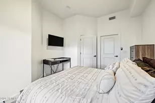 945 E Playa Del Norte Dr, Tempe, AZ 85288 - Photo 18
