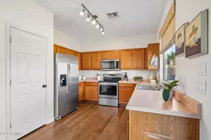 10756 W Citrus Grove Way, Avondale, AZ 85392 - Photo 10