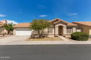 871 N Los Feliz Dr, Chandler, AZ 85226 - Photo 2