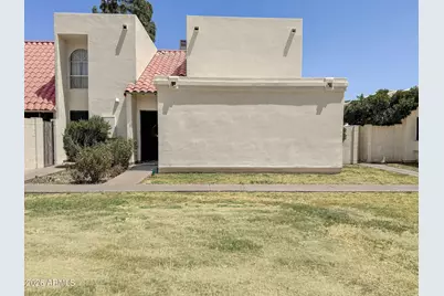 3202 W Loma Lane #2, Phoenix, AZ 85051 - Photo 2
