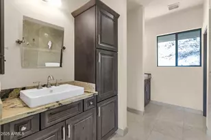 5800 E Glen Dr, Paradise Valley, AZ 85253 - Photo 16