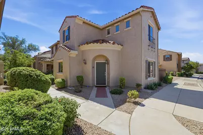 3653 E Zachary Drive, Phoenix, AZ 85050 - Photo 1