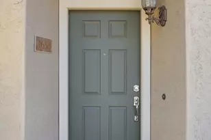 3653 E Zachary Dr, Phoenix, AZ 85050 - Photo 2