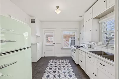 2015 N 8th Street, Phoenix, AZ 85006 - Photo 8