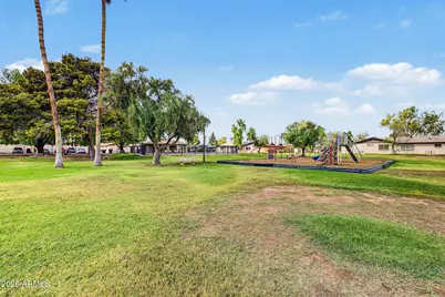 3330 S Parkside Drive, Tempe, AZ 85282 - Photo 34
