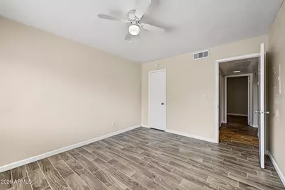 3330 S Parkside Drive, Tempe, AZ 85282 - Photo 16