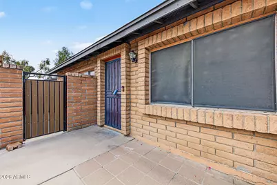 3330 S Parkside Drive, Tempe, AZ 85282 - Photo 4