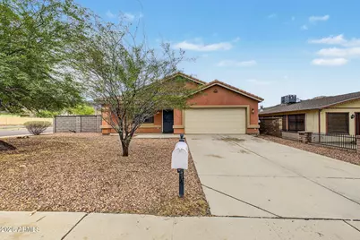701 W Buist Avenue, Phoenix, AZ 85041 - Photo 1
