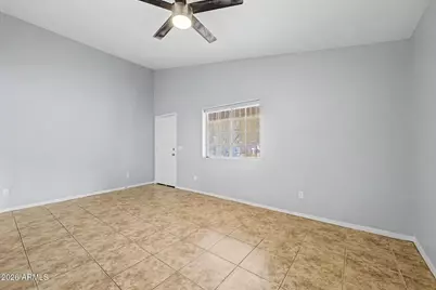 701 W Buist Avenue, Phoenix, AZ 85041 - Photo 6