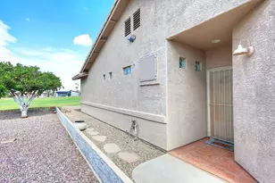 2463 N Fillmore Ct, Mesa, AZ 85215 - Photo 2