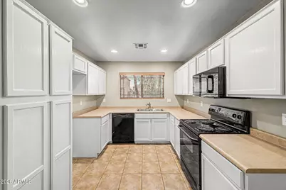 17 W Desert Vista Trail, San Tan Valley, AZ 85143 - Photo 10