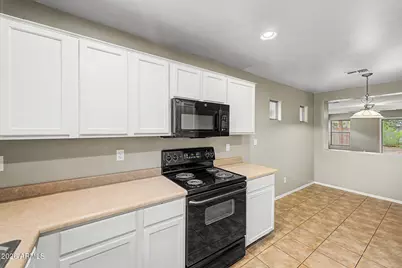 17 W Desert Vista Trail, San Tan Valley, AZ 85143 - Photo 12