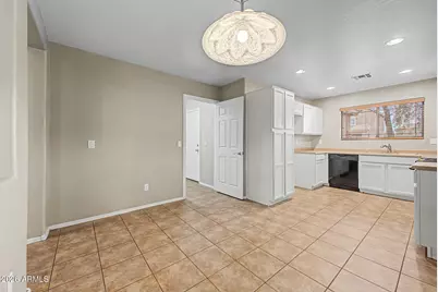 17 W Desert Vista Trail, San Tan Valley, AZ 85143 - Photo 8