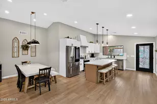 533 N Joshua Tree Ln, Gilbert, AZ 85234 - Photo 6
