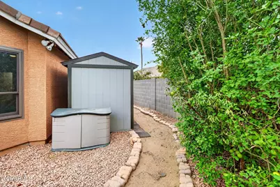 533 N Joshua Tree Lane, Gilbert, AZ 85234 - Photo 38