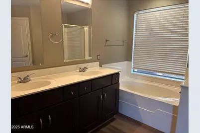 17553 W Polaris Drive, Goodyear, AZ 85338 - Photo 16