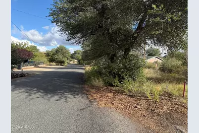 17653 W Foothill Road #7 & 8, Yarnell, AZ 85362 - Photo 2