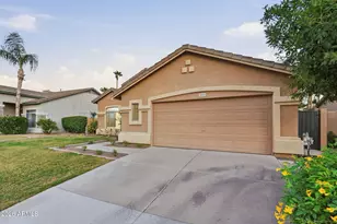 3945 S Cactus Wren Dr, Chandler, AZ 85248 - Photo 4