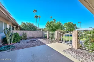 10220 W Pineridge Dr, Sun City, AZ 85351 - Photo 2
