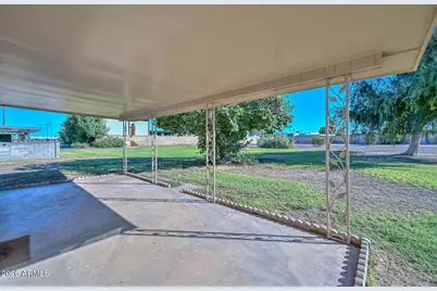 10220 W Pineridge Drive, Sun City, AZ 85351 - Photo 8