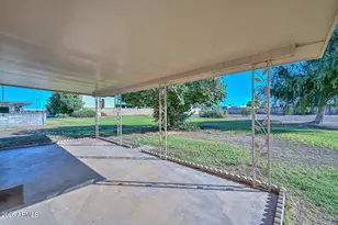 10220 W Pineridge Dr, Sun City, AZ 85351 - Photo 8