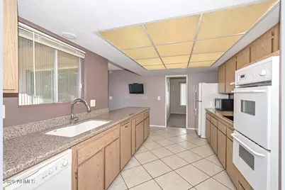 10220 W Pineridge Drive, Sun City, AZ 85351 - Photo 20