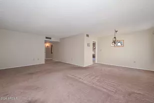 10220 W Pineridge Dr, Sun City, AZ 85351 - Photo 16