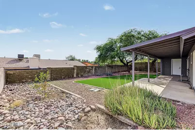 2015 E Vista Drive, Phoenix, AZ 85022 - Photo 26