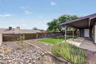 2015 E Vista Dr, Phoenix, AZ 85022 - Photo 26