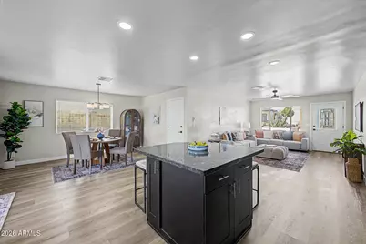2015 E Vista Drive, Phoenix, AZ 85022 - Photo 12