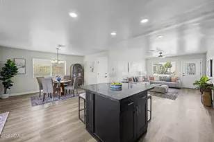 2015 E Vista Dr, Phoenix, AZ 85022 - Photo 12