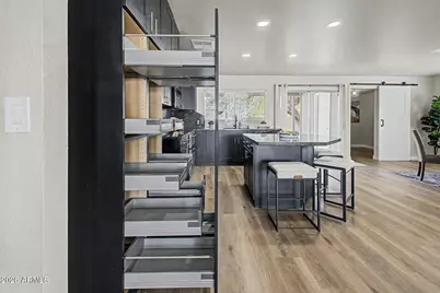 2015 E Vista Drive, Phoenix, AZ 85022 - Photo 14