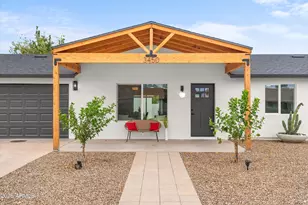 3450 E Sunnyside Dr, Phoenix, AZ 85028 - Photo 8
