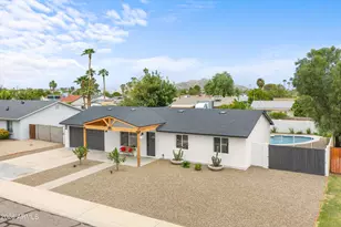 3450 E Sunnyside Dr, Phoenix, AZ 85028 - Photo 6