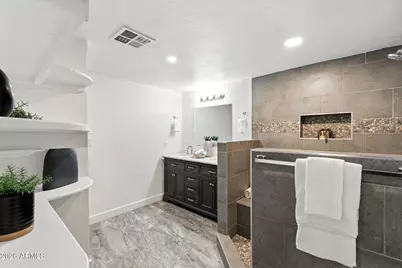 7637 N 7th Avenue, Phoenix, AZ 85021 - Photo 30