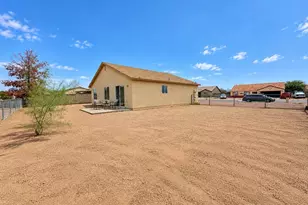 14178 S Amado Blvd, Arizona City, AZ 85123 - Photo 16