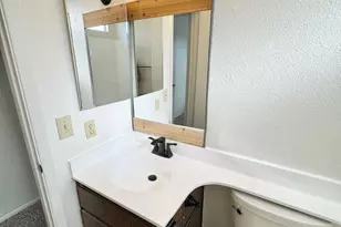 458 W Highland St, Chandler, AZ 85225 - Photo 34