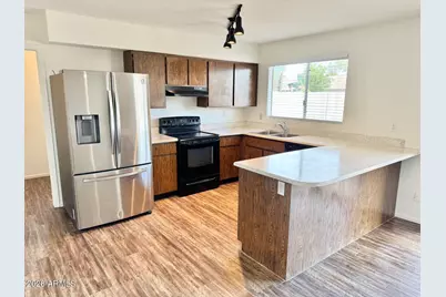 458 W Highland Street, Chandler, AZ 85225 - Photo 18
